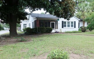 2102 E 37th St in Savannah, GA - Building Photo