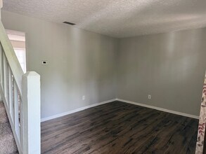 32 Cape Point Ct in Lynchburg, VA - Building Photo - Building Photo