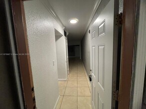 20490 NW 7th Ave in Miami, FL - Building Photo - Building Photo