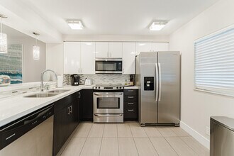 601 N Ocean Blvd-Unit -102 in Boca Raton, FL - Building Photo - Building Photo