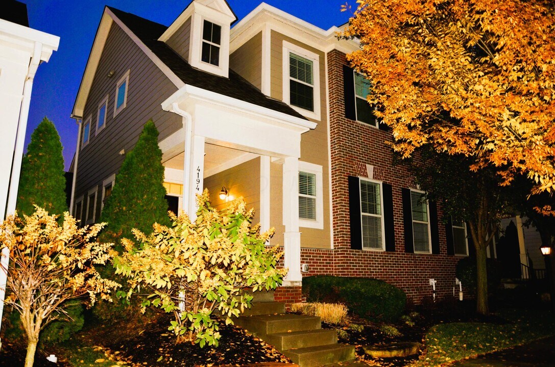 4194 Troutbrook Dr in Dublin, OH - Building Photo