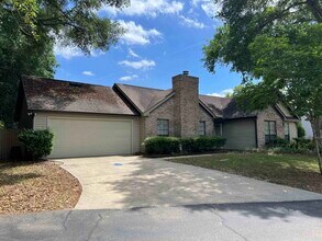 2605 Yarmouth Ln in Tallahassee, FL - Building Photo - Building Photo