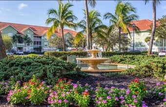 28151 Dovewood Ct in Bonita Springs, FL - Foto de edificio - Building Photo