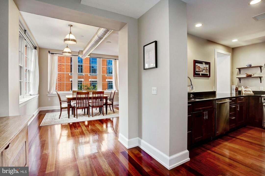 215 I St NE-Unit -304 in Washington, DC - Building Photo