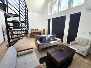 112 Greenspot Blvd in Big Bear, CA - Building Photo - Building Photo