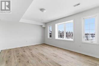 85 Mullin Dr in Guelph, ON - Building Photo - Building Photo