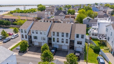 20 Cedar St in Highlands, NJ - Building Photo - Building Photo