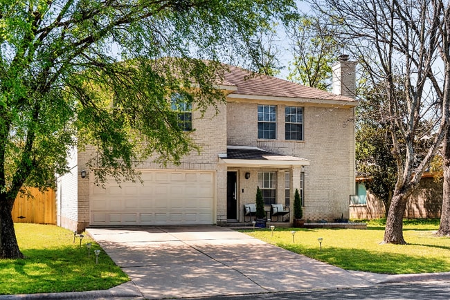 property at 7906 Briarton Dr