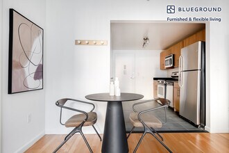 4-75-75 48th Ave, Unit FL6-ID942 in Queens, NY - Building Photo - Building Photo