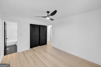 929 Creekdale Dr in Clarkston, GA - Building Photo - Building Photo