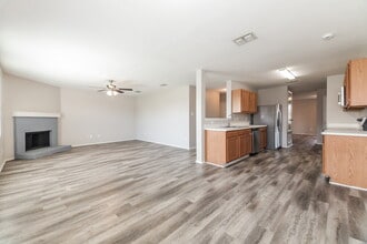 1201 Evergreen St in Royse City, TX - Building Photo - Building Photo