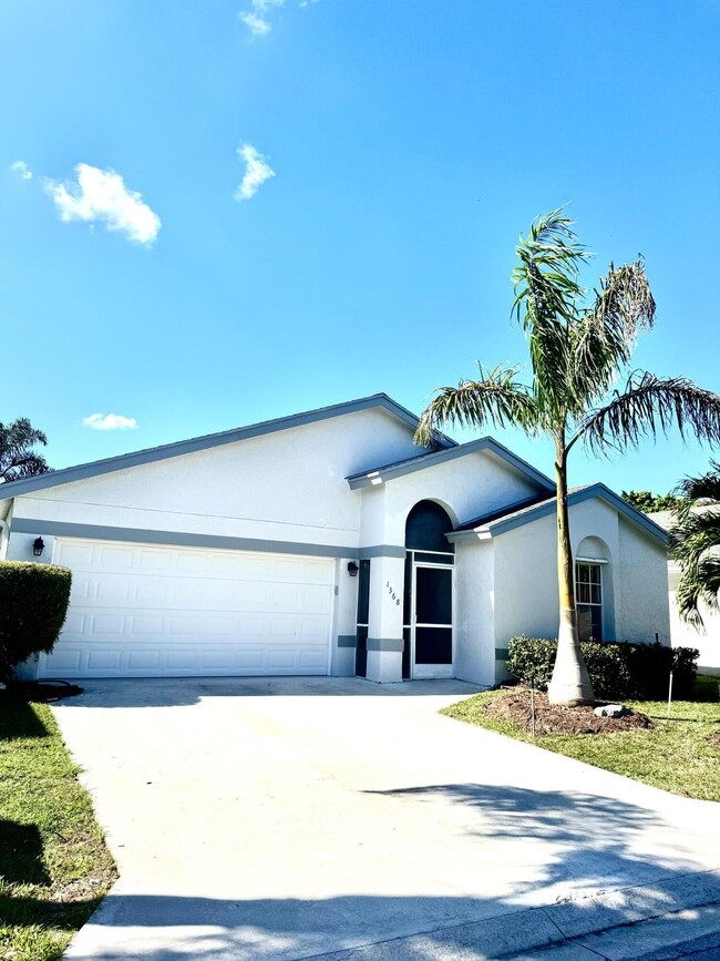 1368 Waterway Cove Dr in Wellington, FL - Building Photo - Building Photo