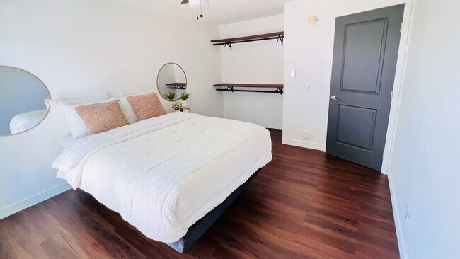 7373 W Florida Ave in Lakewood, CO - Building Photo - Building Photo