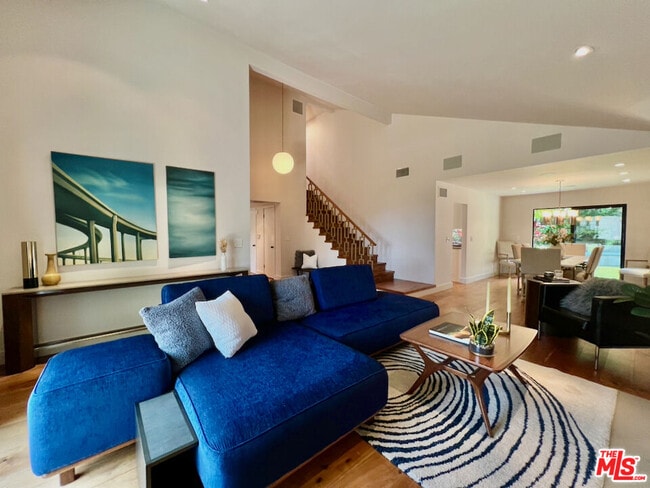 property at 6435 Innsdale Dr