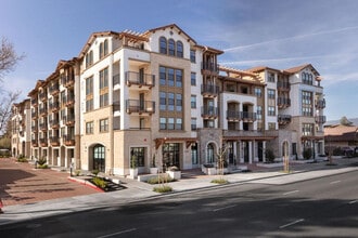 1008 E El Camino Real in Sunnyvale, CA - Building Photo - Building Photo
