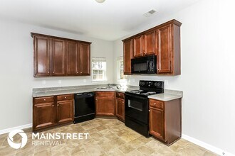 5118 Upper Elm St in Atlanta, GA - Building Photo - Building Photo