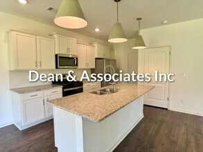 464 Crossbridge Rd in Chelsea, AL - Foto de edificio - Building Photo