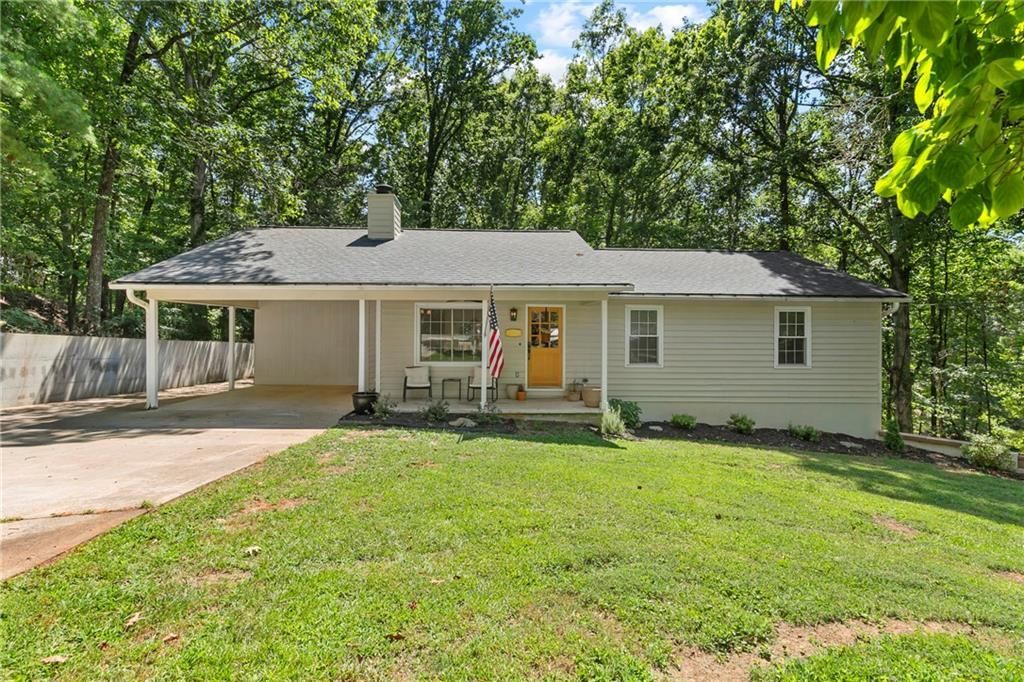 2667 Tammi Ln in Gainesville, GA - Building Photo