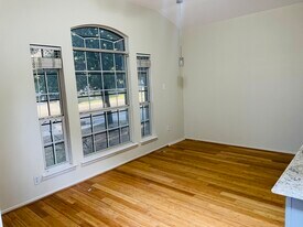 2809 Anejo Dr, Unit Studio for rent in Laredo, TX - Building Photo