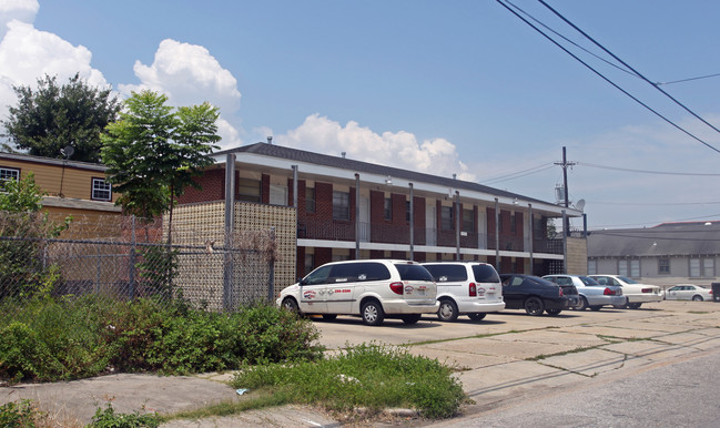 4136 Toulouse St in New Orleans, LA - Building Photo - Building Photo