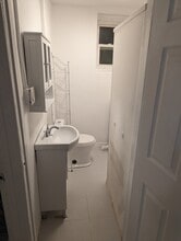 959 Main St E in Hamilton, ON - Building Photo - Building Photo