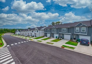 Residences at Hardin Valley in Knoxville, TN - Foto de edificio - Building Photo