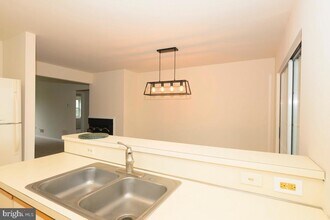 208 Kelly Ct in Wyomissing, PA - Building Photo - Building Photo