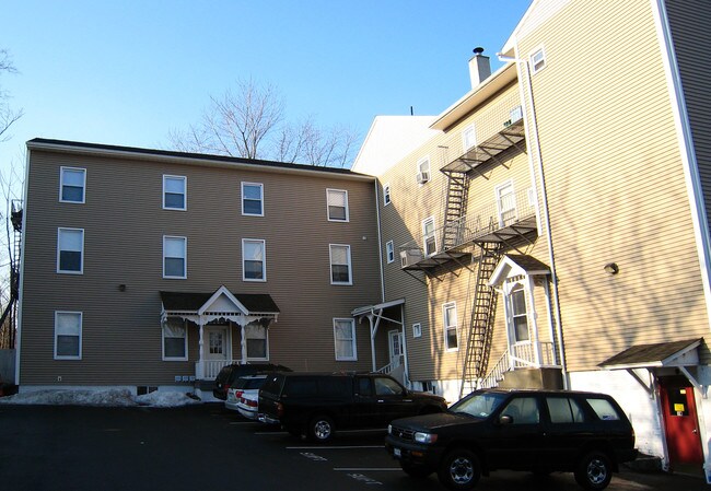 141 Fremont St in Peekskill, NY - Building Photo - Building Photo