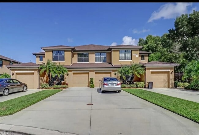 property at 3702 Pino Vista Way