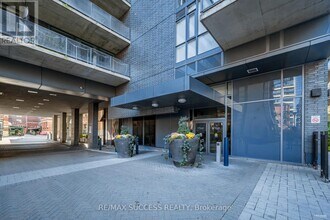 478 King St W in Toronto, ON - Building Photo - Building Photo