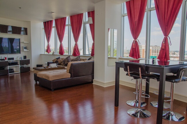 property at 201 N 8th St