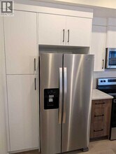 400 Belmont St SW in Calgary, AB - Building Photo - Building Photo