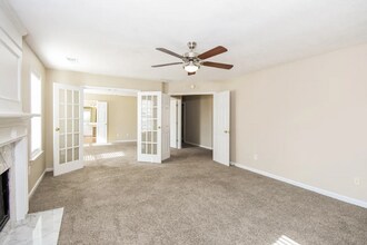 2291 Grand Jct in Alpharetta, GA - Foto de edificio - Building Photo