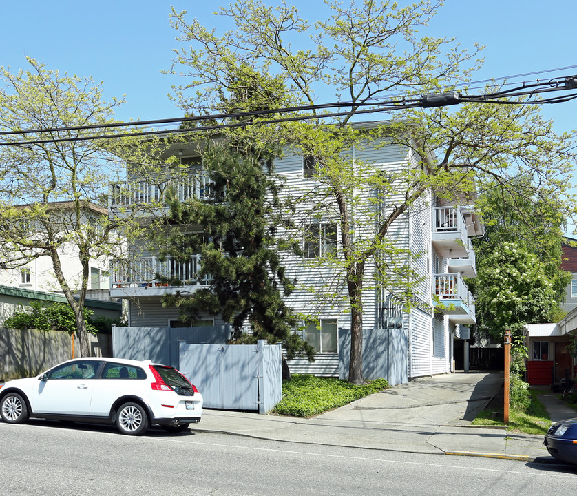 6408 20th Ave NW in Seattle, WA - Building Photo