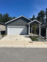 1252 Old Alturas Rd in Redding, CA - Building Photo