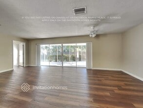 2194 Lanai Ave in Belleair Bluffs, FL - Foto de edificio - Building Photo