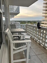 4010 Galt Ocean Dr in Fort Lauderdale, FL - Building Photo - Building Photo