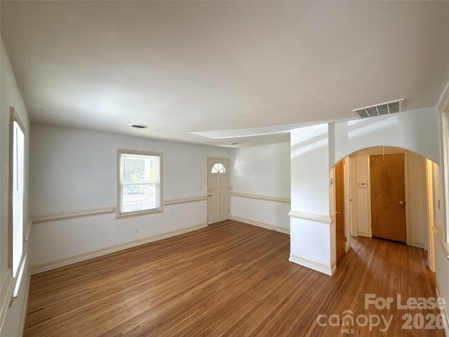 419 Greystone Rd in Charlotte, NC - Building Photo - Building Photo