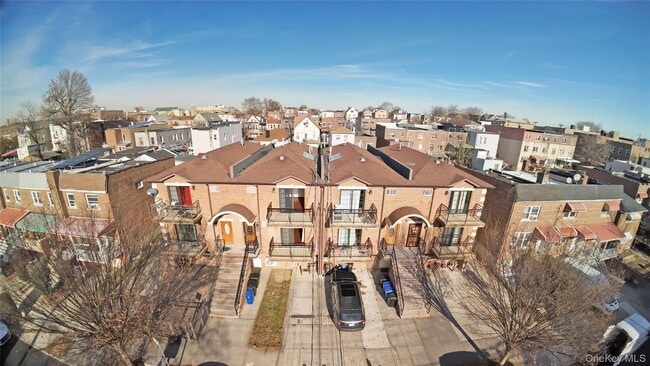 property at 931 E 215th St