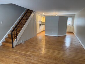 5411 Houghton Pl in Philadelphia, PA - Building Photo - Building Photo