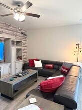 1360 Madeline Ln in Krum, TX - Building Photo - Building Photo