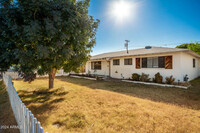 1833 E Nielson Ave in Mesa, AZ - Foto de edificio - Building Photo