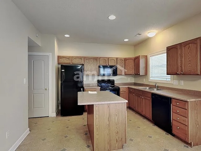 5647 James Blair Dr in Indianapolis, IN - Building Photo - Building Photo