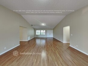 5830 NW 40th Ln in Coconut Creek, FL - Building Photo - Building Photo
