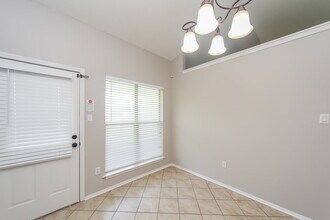 6476 Farley Dr E in Olive Branch, MS - Building Photo - Building Photo