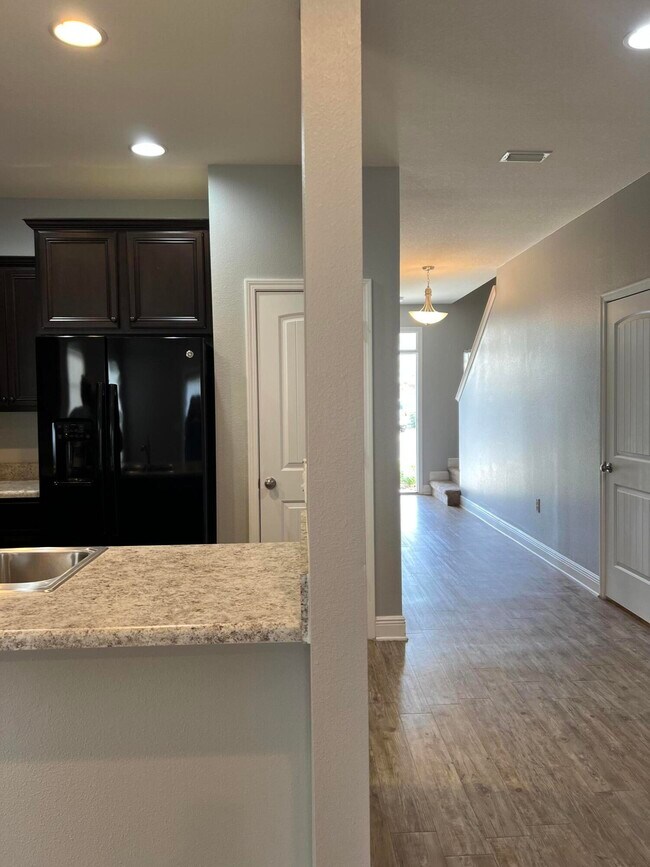 171 Iron Horse Dr E in Crestview, FL - Building Photo - Building Photo