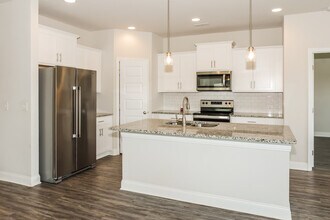 3202 Jordan Farm Cir, Unit B312 in Huntsville, AL - Building Photo - Building Photo