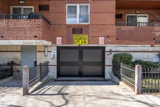 9718 Fort Hamilton Pky in Brooklyn, NY - Building Photo - Building Photo