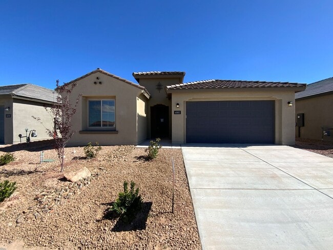 property at 6082 Hardin Dr SE