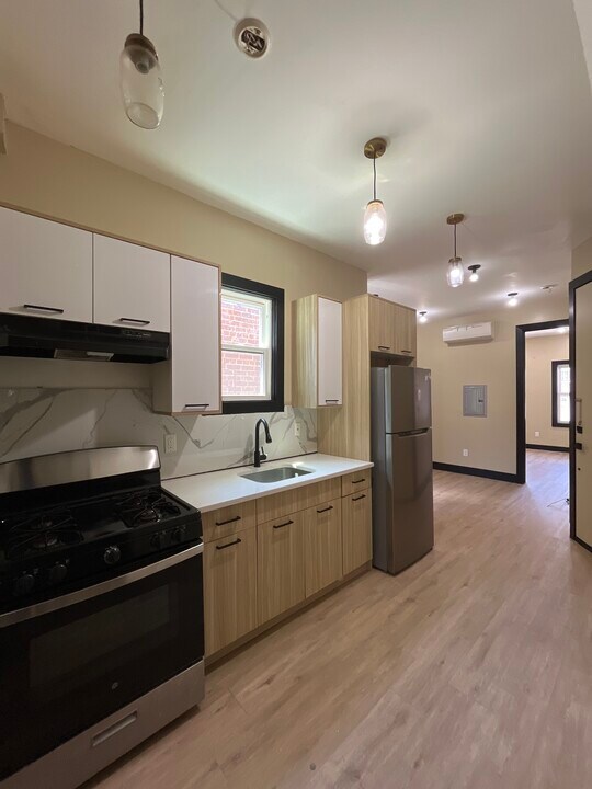948 Westside Ave, Unit 2 in Jersey City, NJ - Foto de edificio